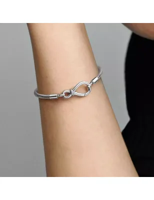 BRACCIALE CON CHIUSURA A NODO INFINITO PANDORA